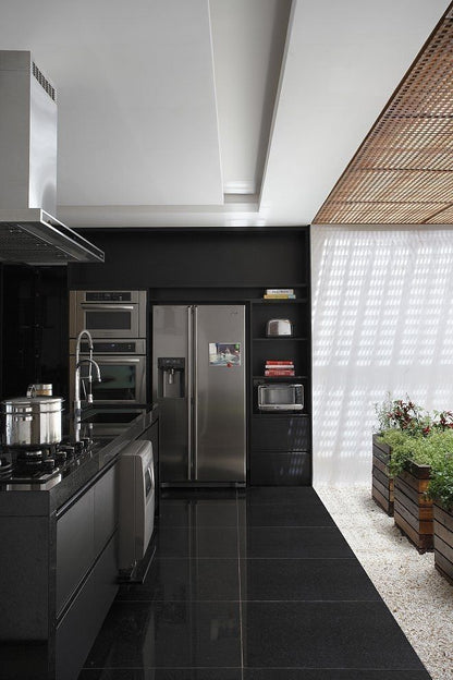 Porcelanato Pulido Black 60x60