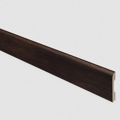 Zócalo Classic Roble Oscuro 70 mm x 10 mm x 2,4 m